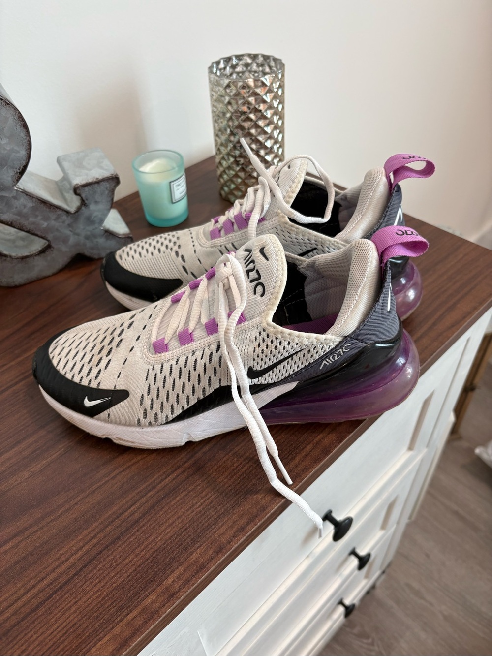 Nike Women’s Air Max 270 in Light Gray with Purple Accents